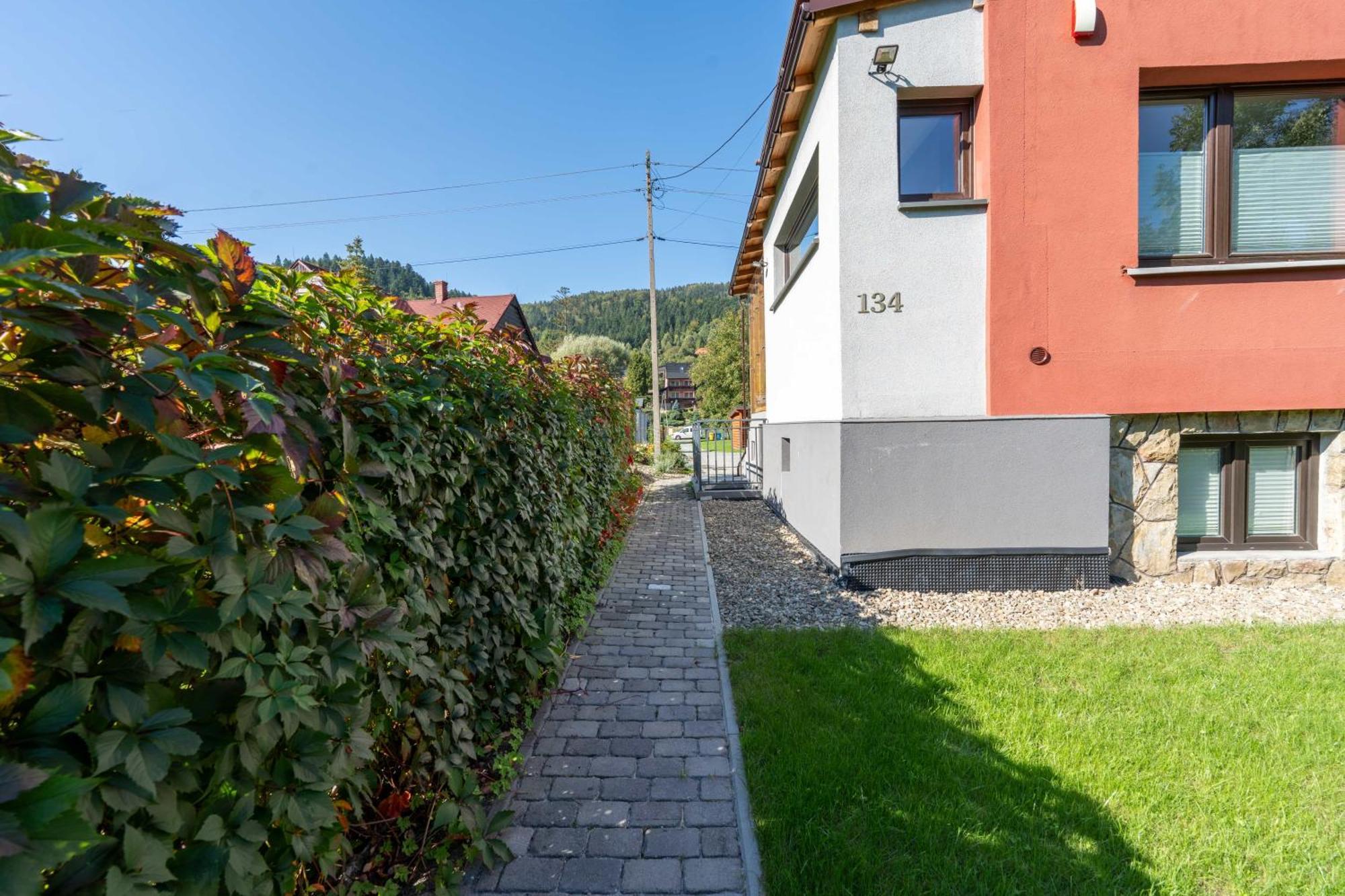 Ferienhaus & Sauna House - 400 M Do Stoku - Dom Dla 8os - Dream